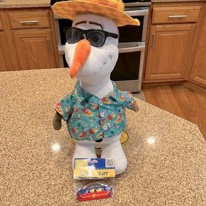 Build A Bear Olaf - only displayed